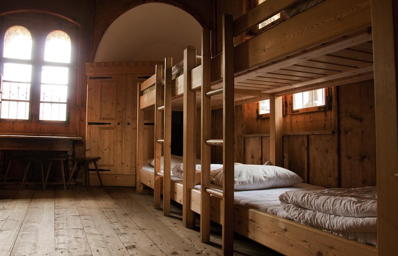 Burg Finstergrun Albergue Ramingstein Exterior foto